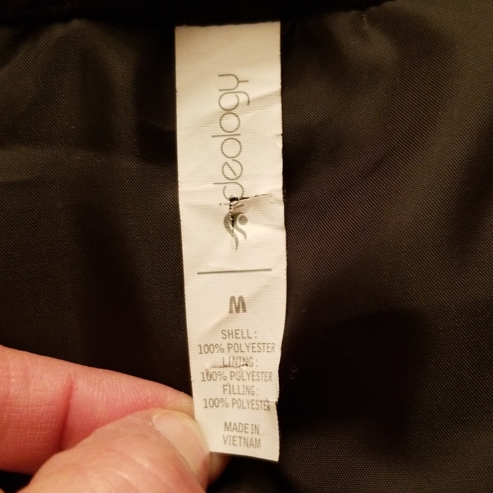 NWOT Ideology Purple Puffer Vest. Size Med. - Picture 8 of 8